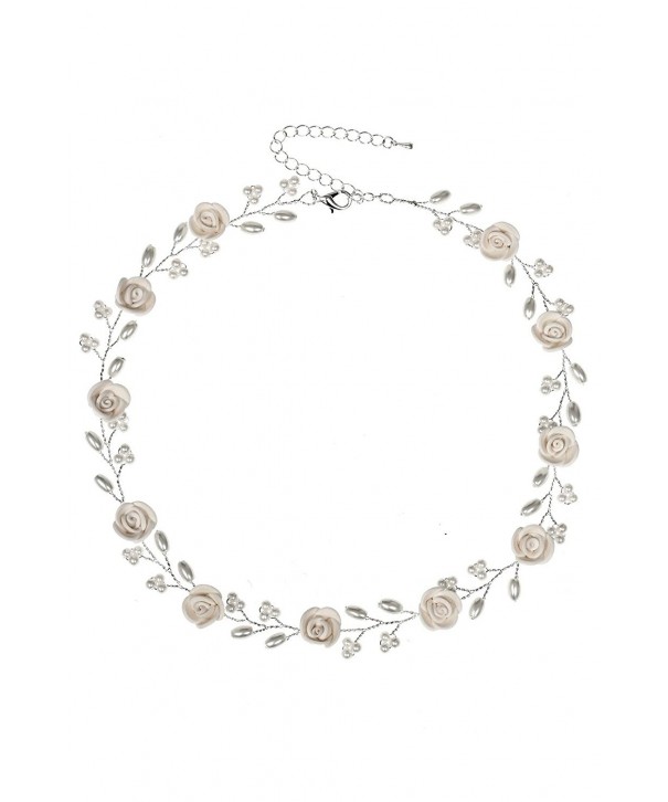 Handmade Beige Flower Pearls Necklace