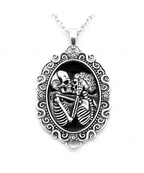 Controse Silver Toned Stainless Eternal Necklace