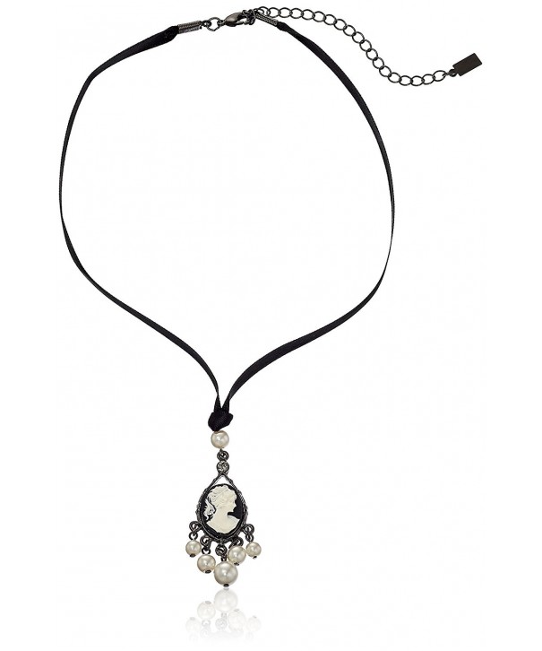 1928 Jewelry Kimberlys Cameos Necklace